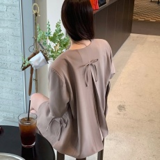 批发<b class='q'>韩国</b>东大门复古气质设计感V领后开叉蝴蝶结系带西装外套女