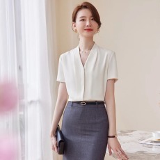批发<b class='q'>夏季</b>短袖V领衬衫女职业时尚气质通勤抗皱白色打底衬衣<b class='q'>工作服</b>