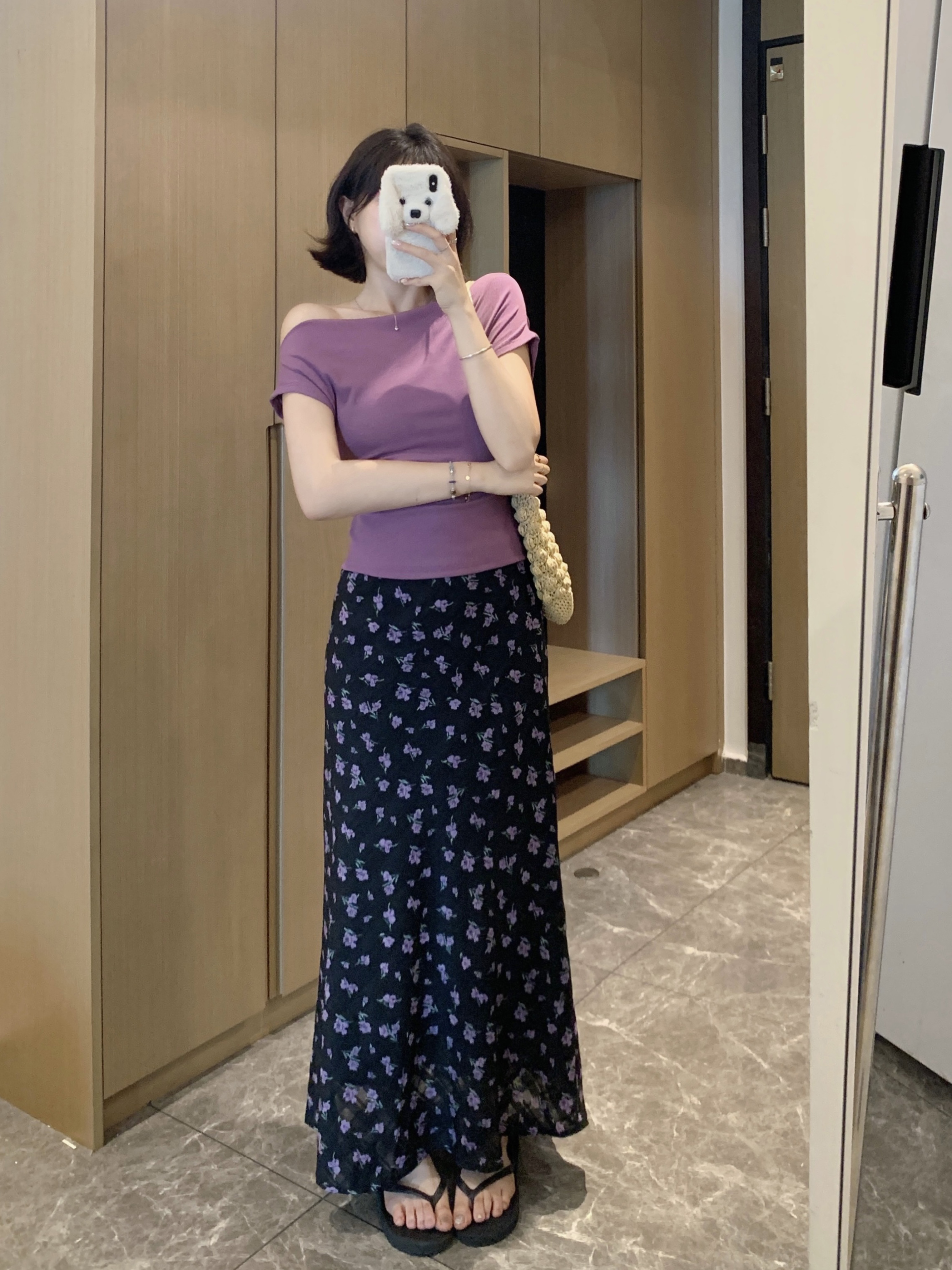 실사 정가 빅 사이즈 오프숄더 몸매 가꾸기 슬림해 보이는 주름 반팔 티셔츠 하이웨이스트 꽃무늬 반신 스커트 패션 세트