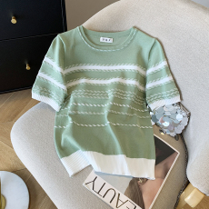 批发实拍 大货 2026夏季新款设计感撞色条纹圆领短袖T恤冰丝<b class='q'>针织衫</b><b class='q'>女</b>