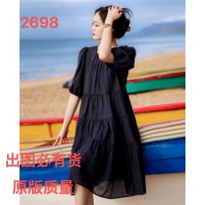 批发<b class='q'>女</b>装成人夏天鱼尾<b class='q'>连衣裙</b>法式赫本小黑裙子