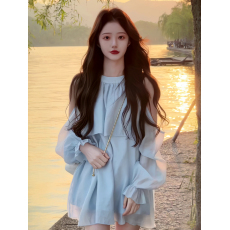 批发奶系温柔风高级感露肩连衣裙女春夏季韩系气质宽松<b class='q'>雪纺</b>裙短裤套装