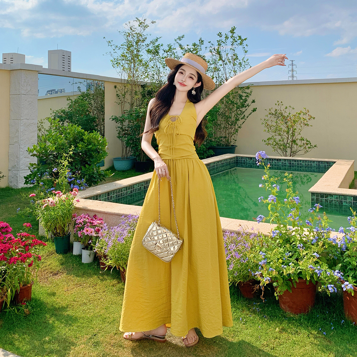 FA21284# 气质高级感挂脖V领无袖连衣裙女夏季温柔绝美A字裙服裝批發女裝批發服飾貨源