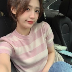 批发2026年设计感条纹针织衫女薄款短袖上衣夏季新款温柔韩版打底小衫