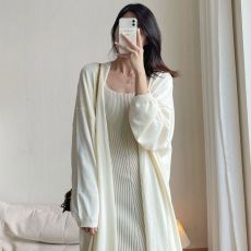 批发针织开衫女装夏季白色冰丝防晒<b class='q'>薄款</b>过膝宽松外搭披肩空调外套罩衫