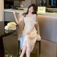 批发法式桔梗温柔碎花<b class='q'>雪纺</b><b class='q'>连衣裙</b>女夏季年新款收腰显瘦气质长裙子