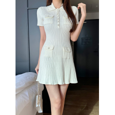 批发春夏休闲绝美polo领白色大方<b class='q'>高端</b>收腰显瘦短袖针织裙时尚连衣裙