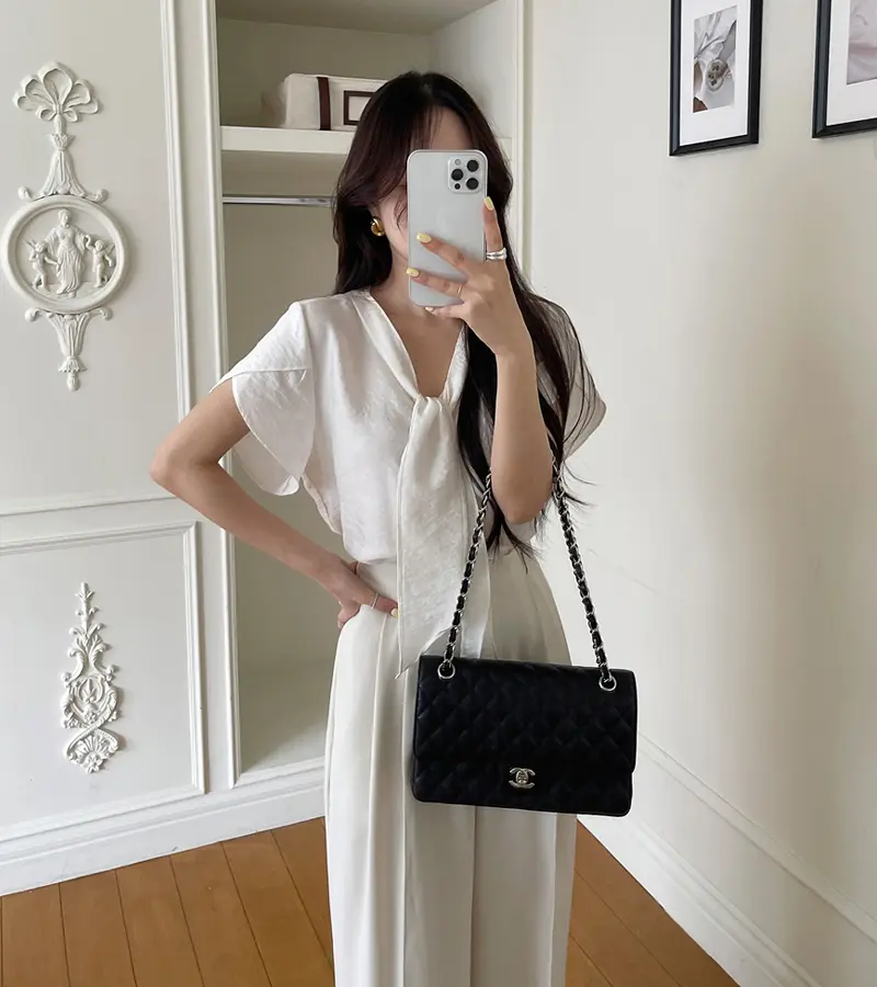 프렌치 스타일 V넥 러플 소매 블라우스 상세 이미지 5