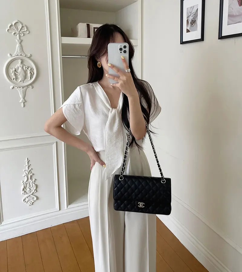 프렌치 스타일 V넥 러플 소매 블라우스 상세 이미지 8