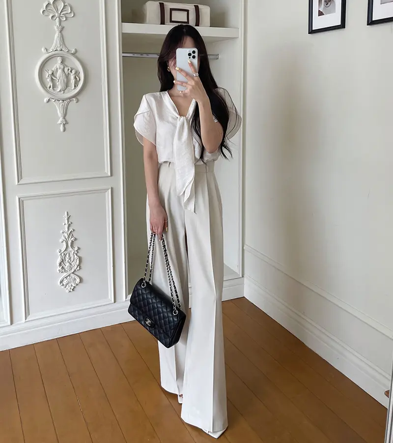 프렌치 스타일 V넥 러플 소매 블라우스 상세 이미지 11