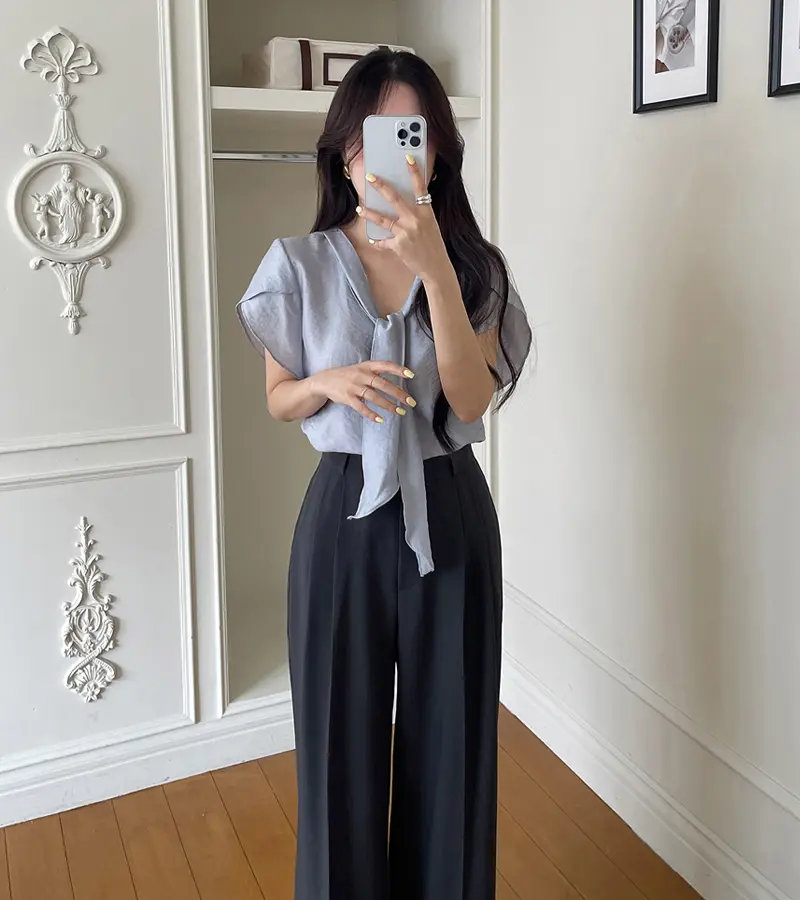 프렌치 스타일 V넥 러플 소매 블라우스 상세 이미지 12