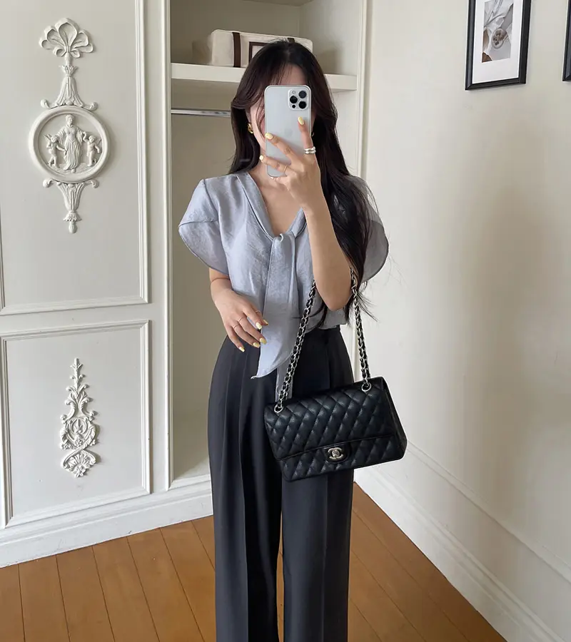 프렌치 스타일 V넥 러플 소매 블라우스 상세 이미지 17