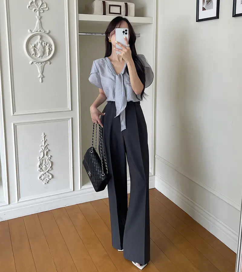 프렌치 스타일 V넥 러플 소매 블라우스 상세 이미지 19