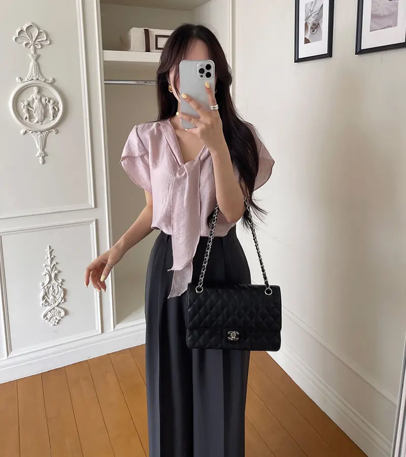 프렌치 스타일 V넥 러플 소매 블라우스 상세 이미지 22
