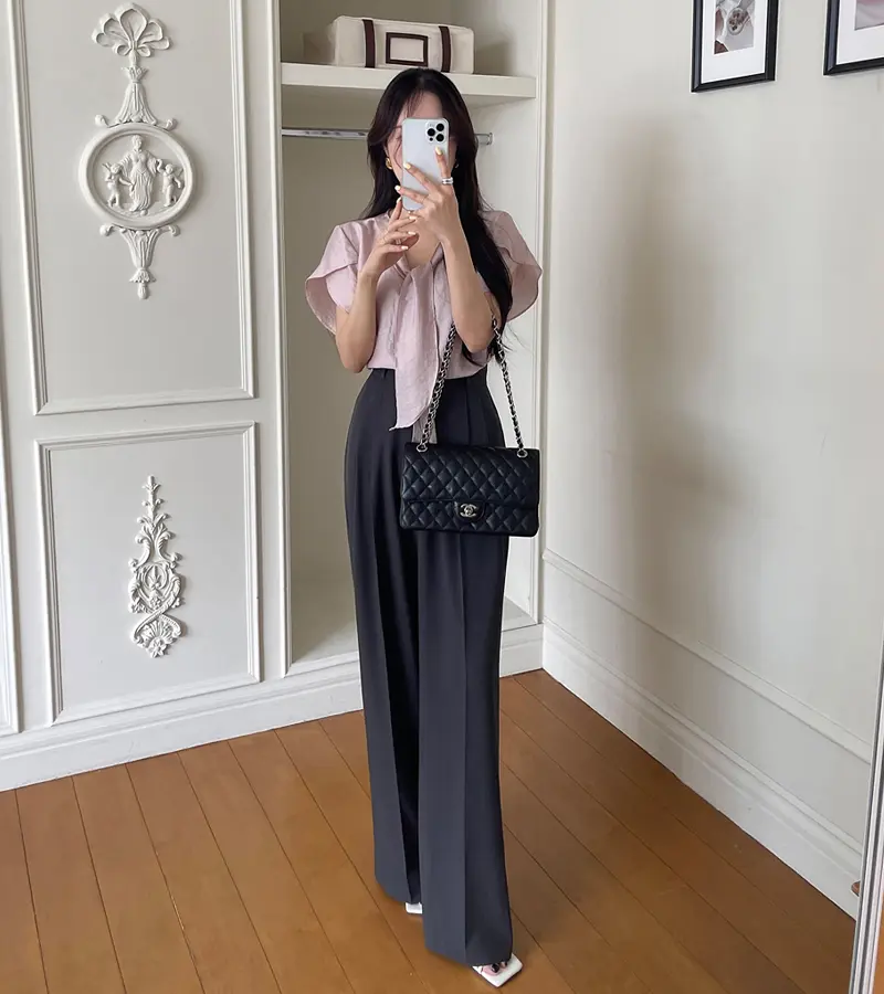 프렌치 스타일 V넥 러플 소매 블라우스 상세 이미지 27