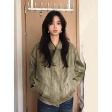 批发2025秋季新款潮牌女款街头<b class='q'>皮衣</b>夹克夹克高级感翻领宽松<b class='q'>机车</b>外套潮