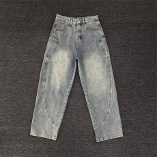 批发高街解构弯刀<b class='q'>牛仔裤</b>男女直筒复古做旧多口袋宽松水洗阔腿长裤
