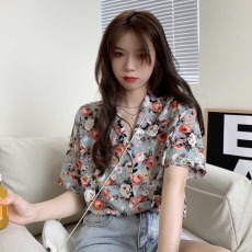 批发日系碎花衬衫女复古港味短袖衬衣夏季新款韩版百搭<b class='q'>设计</b>感小众上衣