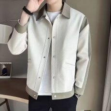 批发<b class='q'>外套</b>男2025新款春秋季潮牌撞色拼接<b class='q'>夹克</b><b class='q'>男士</b>潮流帅气百搭翻领上衣
