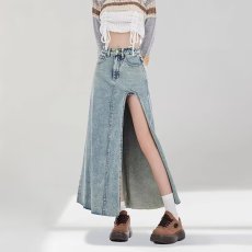 批发高个子牛仔半身裙女2025<b class='q'>夏</b>季辣妹性感复古开叉包臀防走光字中长裙