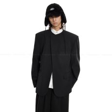 批发潮流新款黑色西服<b class='q'>男士</b>春季修身<b class='q'>休闲</b>小<b class='q'>西装</b>外套帅气ins时尚简约