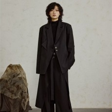 批发西装外套男2025春秋新款韩版设计感小众高级感炸街休闲小西服上衣