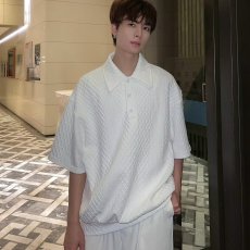 批发浮雕质感<b class='q'>短袖</b>polo衫男夏季高级感<b class='q'>男装</b>设计感小众翻领<b class='q'>t</b><b class='q'>恤</b>