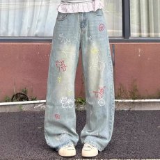 批发女童<b class='q'>牛仔裤</b>春秋2025新款小童刺绣外穿直筒裤子女孩春装儿童阔腿裤