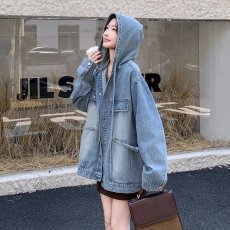 批发2025春秋新款连帽水洗<b class='q'>牛仔</b>外套男女宽松潮流帅气做旧复古夹克褂子