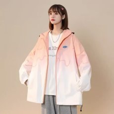 批发<b class='q'>外套</b>男女2025新款官方旗舰店正品女士<b class='q'>休闲</b>风衣防泼水速干运动服