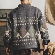 批发美式休闲毛衣男传统复古春秋冬季潮牌宽松大码民族风针织衫外套男