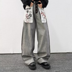 批发美式复古翻折设计感<b class='q'>牛仔裤</b>男宽松直筒刺绣字母高街裤子潮