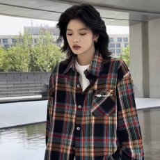 批发美式高街格子<b class='q'>衬衫</b>长袖外套<b class='q'>情侣</b><b class='q'>款</b><b class='q'>衬衣</b>慵懒风宽松百搭连帽上衣潮