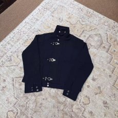 批发日系潮牌休闲夹克男士春秋黑色工装立领外套2025新款高端衣服大码