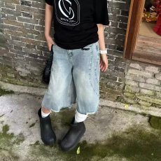 批发复古水洗波浪解构七分<b class='q'>牛仔</b>裤<b class='q'>男</b>女设计感流苏毛边阔腿宽松休闲<b class='q'>短裤</b>