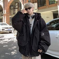 批发冲锋衣男款外套男生衣服户外防风青少年上衣男士秋冬夹克男装棉衣