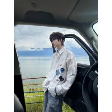 批发2025趣味设计感衬衫长袖<b class='q'>男生</b>宽松小众高级感情侣百搭衬衣<b class='q'>外套</b>