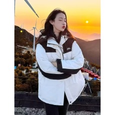 批发山系户外冲锋衣男女潮流三合一可拆卸外套2025新款防风防水春秋装