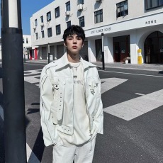 批发美式高街白色<b class='q'>皮衣</b>外套男春秋季潮牌设计小众高级感大码机车服夹克