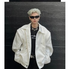批发白色短款弯刀袖垫肩工装外套男款高级感机车金属装饰解构<b class='q'>夹克</b>上衣