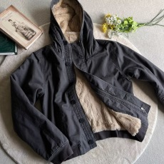 批发高级感帅气<b class='q'>牛仔</b>夹克男宽松复古时尚<b class='q'>上衣</b>褂子潮牌美式休闲工装外套