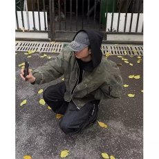 批发新款秋季美式假两件连帽迷彩外套工装潮牌棒球服炸街飞行夹克男