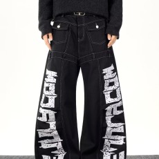 批发2025美式复古贴布破洞宽松<b class='q'>设计</b>感高街拖地裤子hiphop直筒牛仔裤