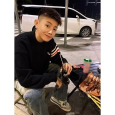 批发秋季新款毛衣男中大童可单穿圆领中学生男女青少年针织<b class='q'>打底衫</b>