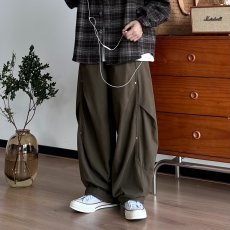 批发美式立体褶皱设计伞兵裤<b class='q'>男</b>女潮流老钱风宽松直筒微喇阔腿<b class='q'>休闲裤</b>