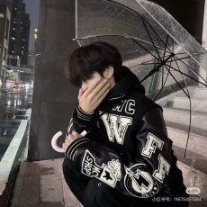 批发2025秋冬季新款百搭外套男装保暖<b class='q'>印花</b>图案时尚潮流个性夹克棒球服