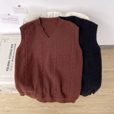 批发日系冬季<b class='q'>男</b>毛线背心<b class='q'>男</b>针织毛背心青年无袖V领毛衣<b class='q'>马甲</b>潮毛织坎肩
