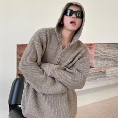 批发秋冬新款高级感半拉链连帽<b class='q'>毛衣</b>男宽松韩风休闲百搭针织衫潮牌