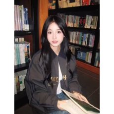 批发高街潮流拼接刺绣<b class='q'>夹克</b><b class='q'>男</b>款2025秋冬宽松<b class='q'>外套</b><b class='q'>男</b>生休闲运动上衣