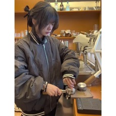 批发褶皱肌理双面穿棒球服<b class='q'>男</b>款春秋季美式复古宽松休闲高级感<b class='q'>夹克</b><b class='q'>外套</b>